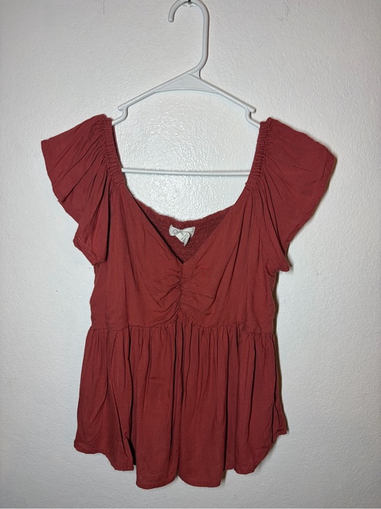 Tops - Women's Rust Red Short Sleeve Peplum Top